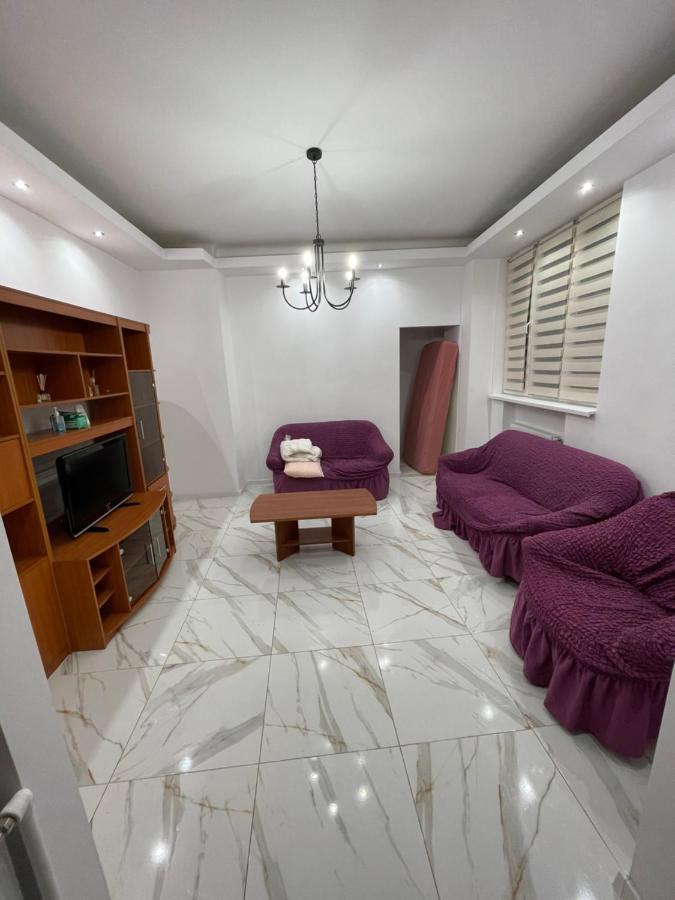 3 Rooms Apartament In The City Center Of Bucureşti Eksteriør bilde